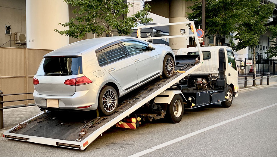 動かない車を処分するなら「廃車買取業者」がおすすめな理由