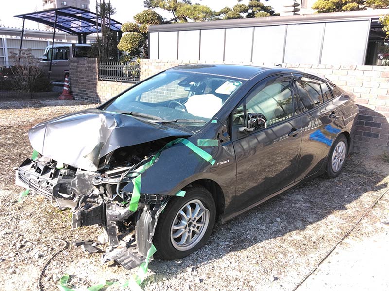 トヨタ プリウス S (DAA-ZVW50)【平成29年式】の廃車買取事例｜廃車